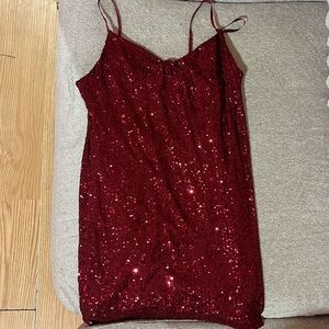 Size L , Bebop Asthetic Maroon Homecoming Dress. Worn once !